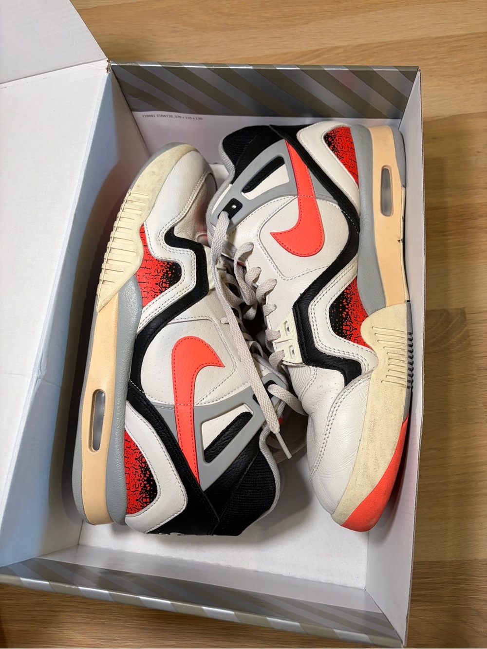 Nike Airtech Challenge II QS Andre Agassi Tennis Shoes - Picture 2 of 7